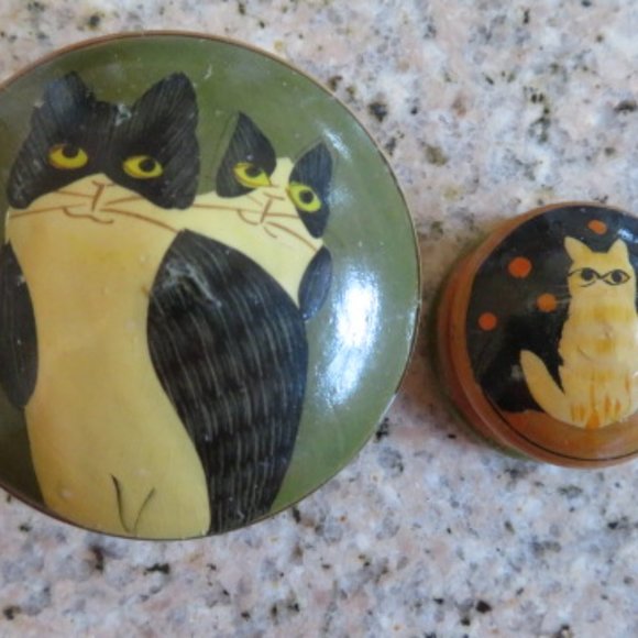 Two Vintage Handcraft Wood CAT Design Ring Boxes (F33) - Picture 1 of 3